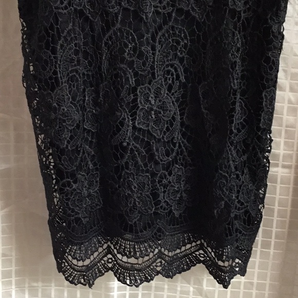 Women’s PL black top with lace - Picture 3 of 5